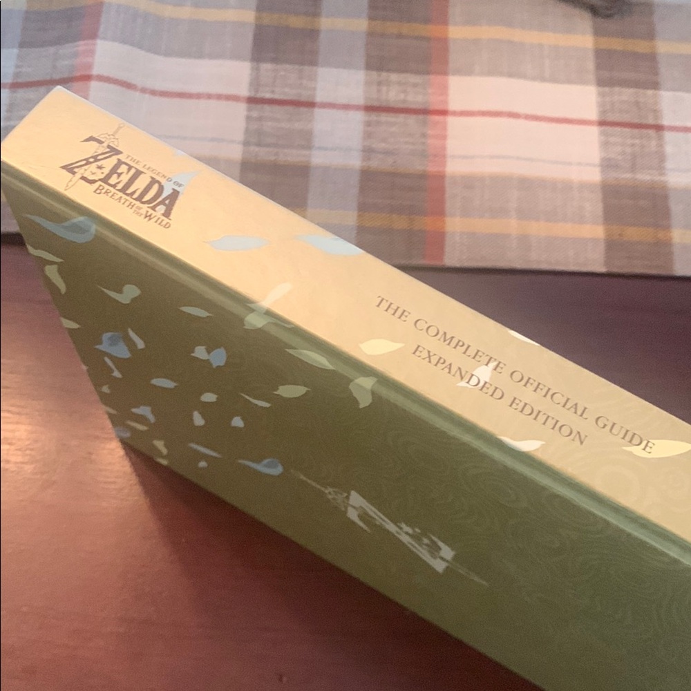 The Legend of Zelda: breath of the wild the complete official guide